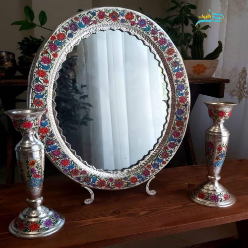 خرید آینه شمعدان قلمزنی برنجی روکش نقره با نقاشی دست و حک نام | هنرظریف