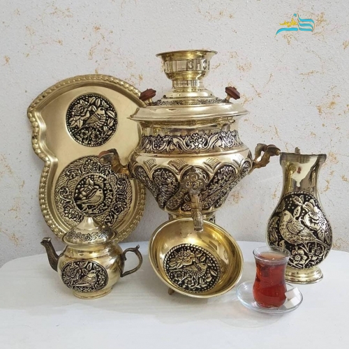 خرید سرویس سماور زغالی برنجی ۶ لیتری طرح گل و مرغ لبه ریخته | هنرظریف
