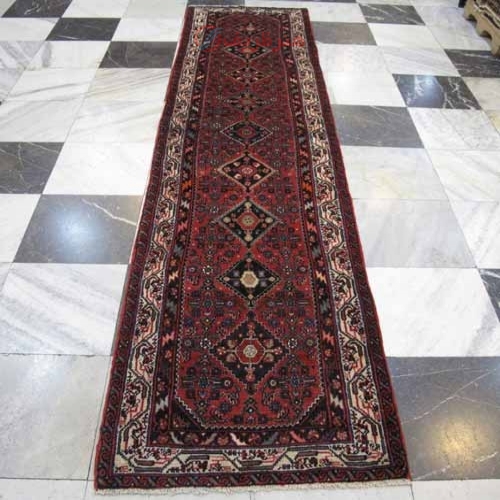 مشخصات کامل فرش دستباف آنجلاس همدان طرح ۹ ترنج سایز كناره رنگ زمینه لاكي کد ۳۹۰۲۷ - هنرظریف