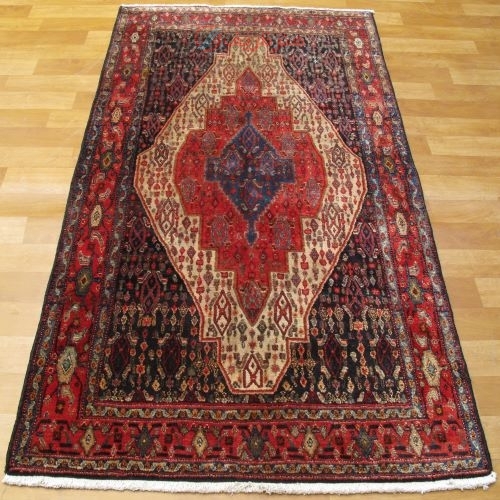 خرید آنلاین، فرش دستباف سنندج طرح لچک و ترنج سایز قاليچه رنگ زمینه كرم رنگ حاشیه لاكي کد ۳۹۸۵۰ | هنرظریف