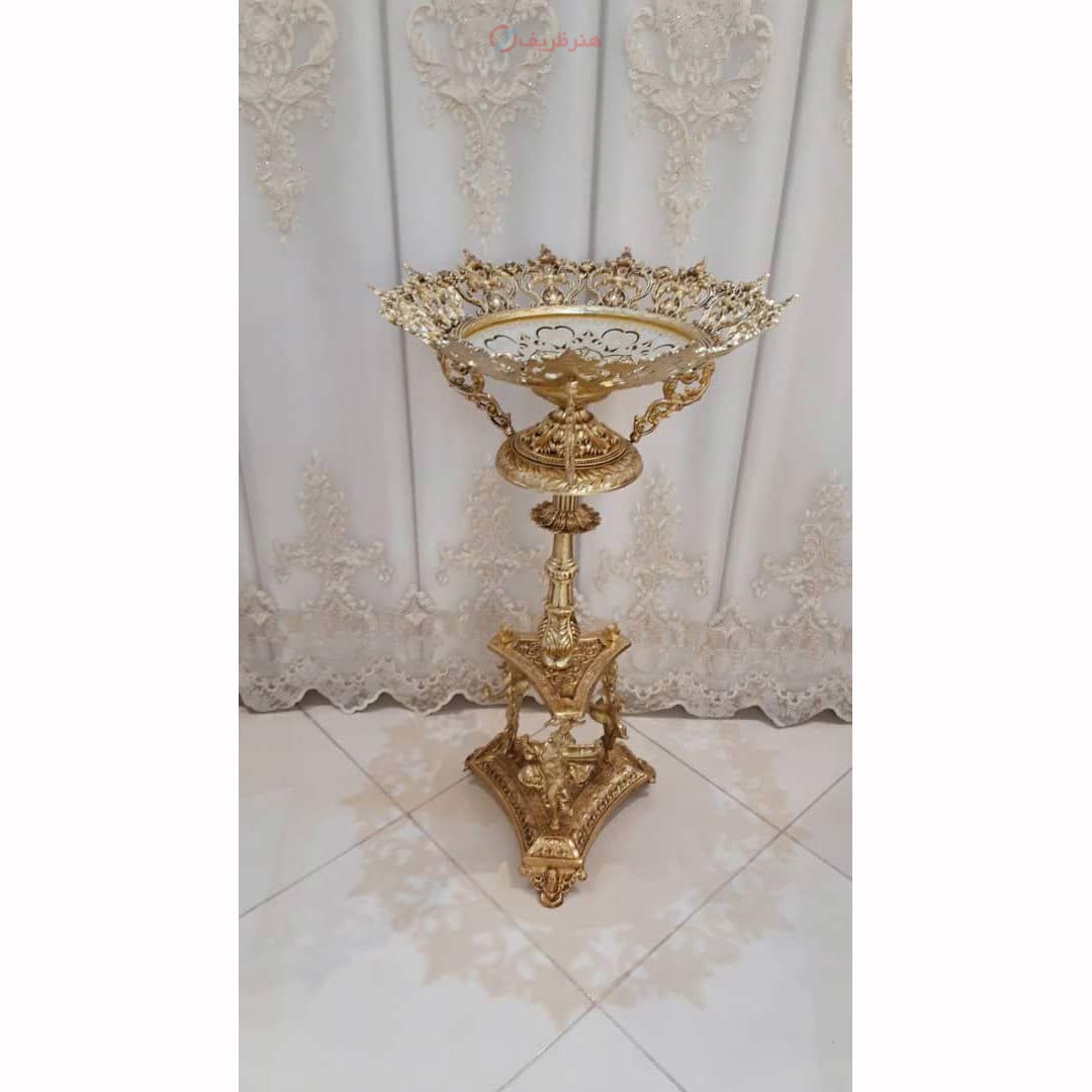 مشخصات، قیمت و خرید میوه خوری کنارسالنی سه بانو، جنس آلیاژ آلومینیوم، آبکاری برنز، زیر قیمت بازار | هنرظریف