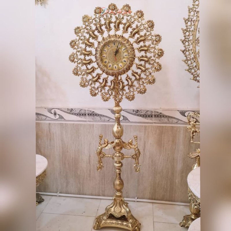 مشخصات، ساعت کنار سالنی ایستاده تک ستون، طرح بادمجونی، با آبکاری برنز به قیمت تولیدی  | هنرظریف
