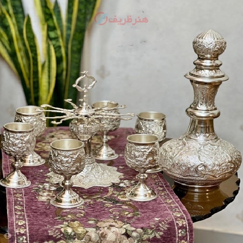 خرید، قیمت و مشخصات تنگ و جام طرح جدید ساخته شده با ورق ضخیم برنج و آبکاری شده نقره اعلا و با کیفیت - هنرظریف