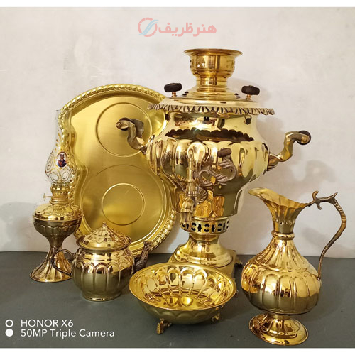 خرید، قیمت و مشخصات سرویس 6 پارچه سماور ذغالی برنجی هشتی لبه ریخته، طرح سیری، فوق سنگین با گارانتی _ هنرظریف