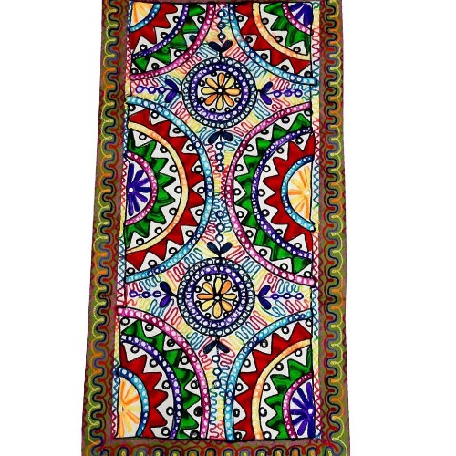 خرید رومیزی مستطیل سوزن دوزی و آینه کاری کتان دست دوز | هنرظریف