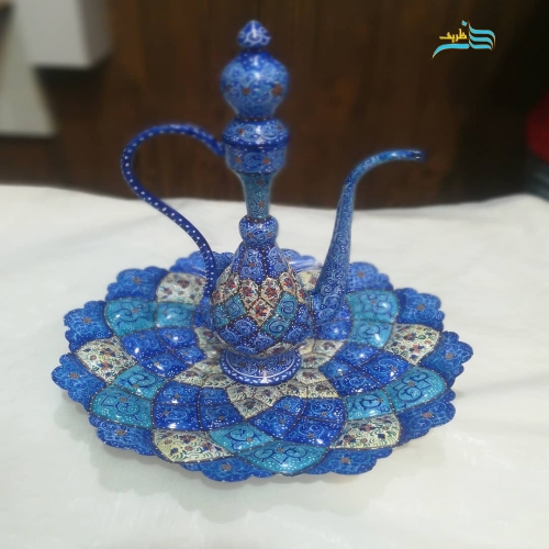 نمای اختصاصی از گلاب‌پاش با طراحی زیبا و کاربردی.