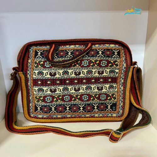 کیف دوشی کوچک تمام گلیمی دستبافت سیرجان استفاده شده از رنگ گیاهی با کیفیت بالا - هنرظریف