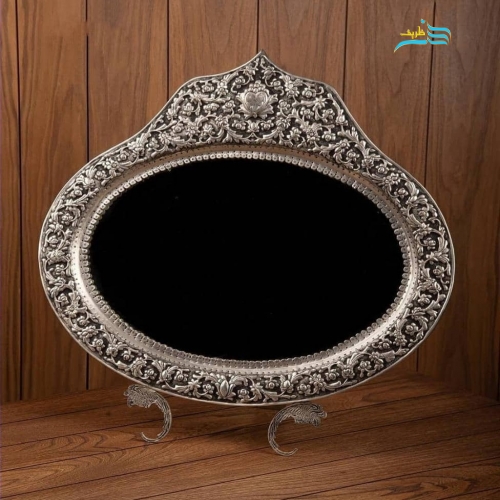 نمای اختصاصی از روکش نقره برای نمایش درخشش و کیفیت.
