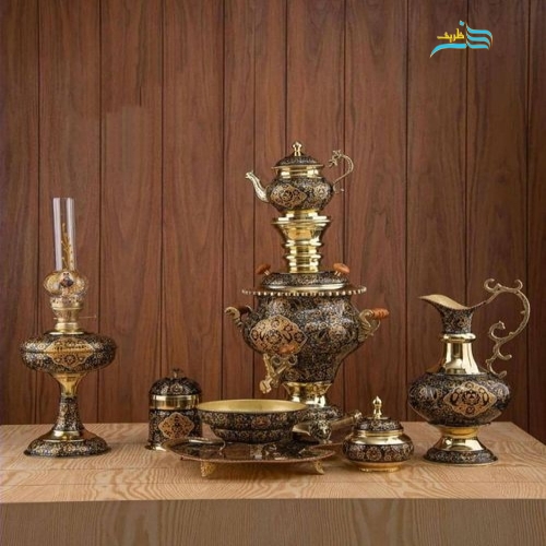 نمای کامل از سرویس ۸ قطعه، نمایش هماهنگی و زیبایی کلی.
