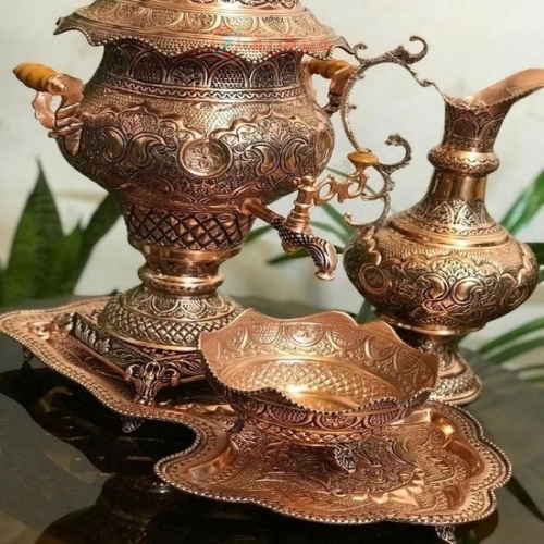 نمای ماکرو از قلمزنی ظریف برای نمایش کیفیت و هنر.