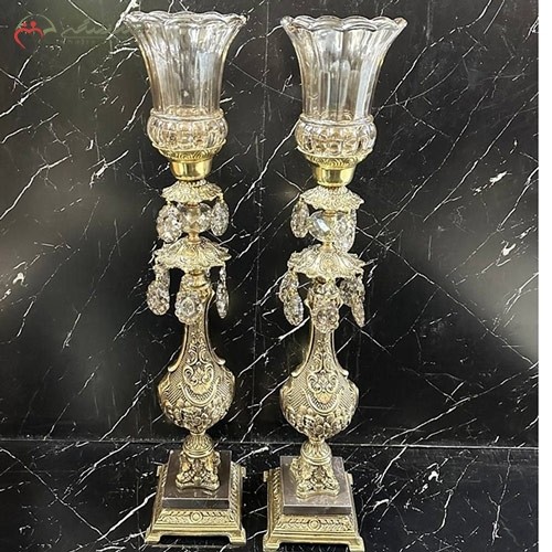 شمعدان های بلند برنزی  مدل دایکاست با لاله های شیشه ای طرح خطی، زیبا - هنرظریف