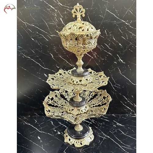 ست پذیرایی میوه خوری و شکلات خوری برنز رنگ طلایی، سه طبقه با پایه های سنگی - هنرظریف