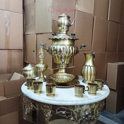 سرویس 13 پارچه سماور زغالی برنجی 6 لیتری طرح روس با ورق ضخیم، لبه ریخته