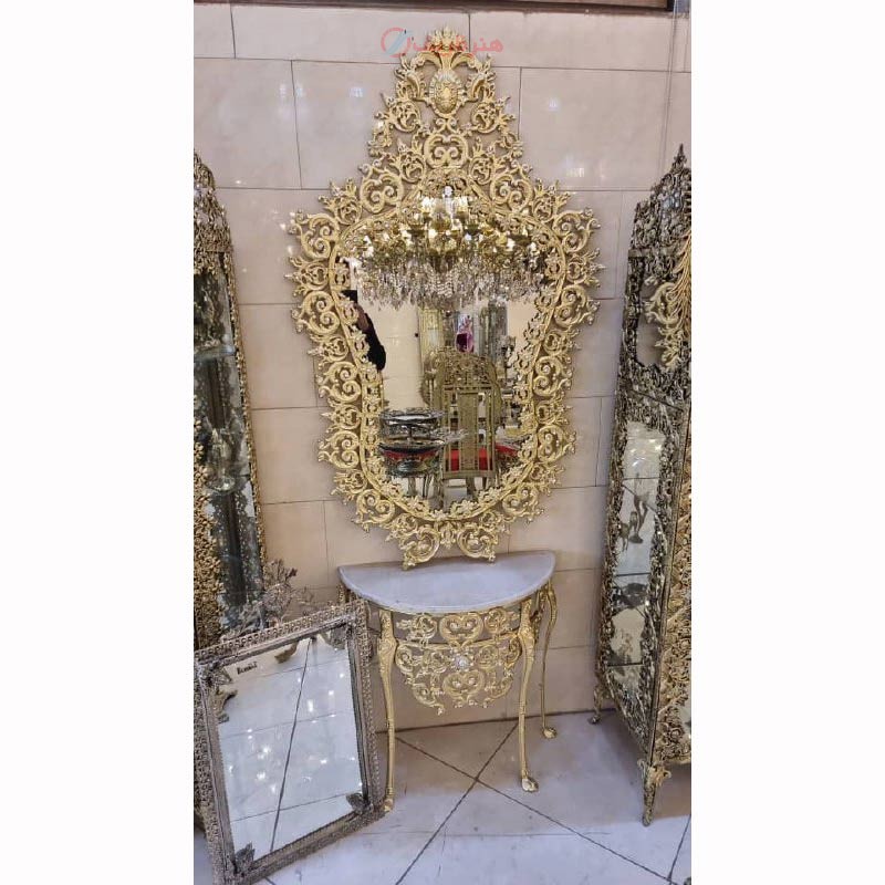آیینه کنسول تاجدار با طراحی خاص و جدید رنگ ثابت و روکش برنز محصول اصفهان - هنرظریف