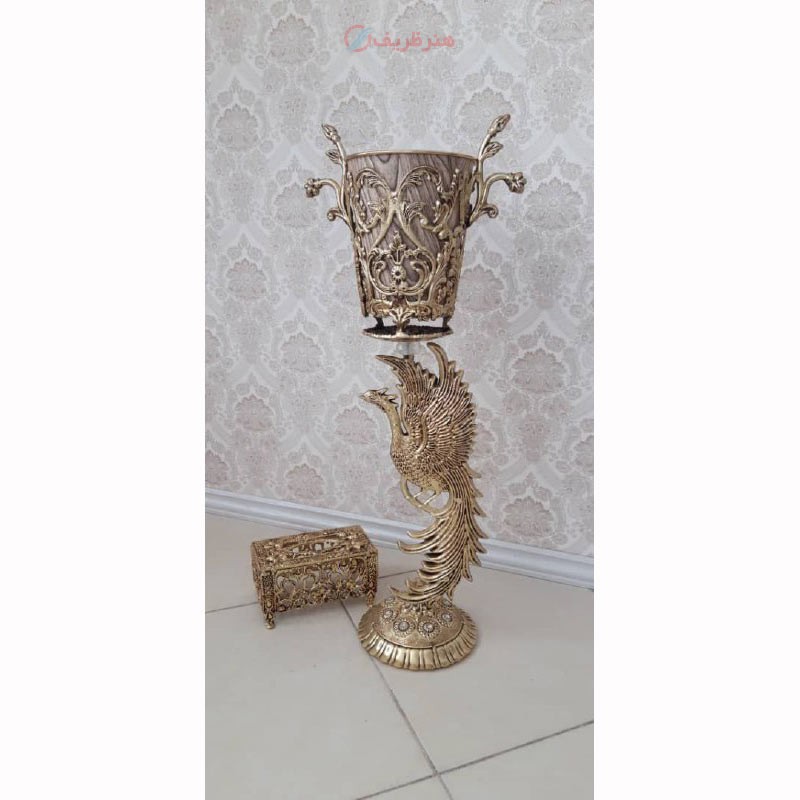 سطل زباله و جادستمال طرح طاووس، جنس آلیاژ آلومنیوم با آبکاری برنز با قیمت مناسب - هنرظریف