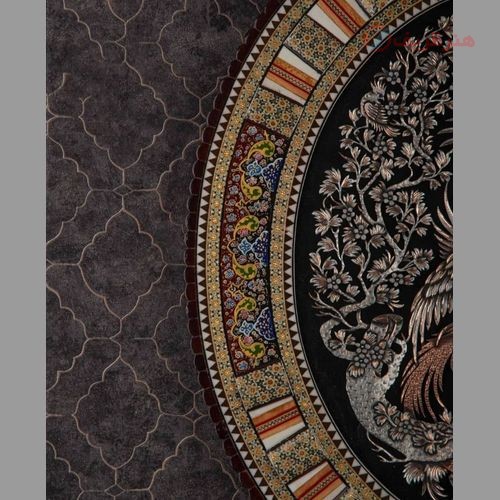 نمای اختصاصی از قاب چوب درجه یک با خاتم‌کاری ظریف.