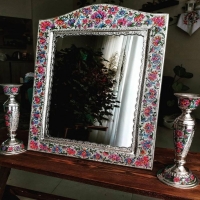 خرید آینه و شمعدان برنجی قلمزنی روکش نقره نقاشی دست با حک نام | هنرظریف