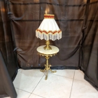 خرید، قیمت و مشخصات آباژور رومیزی برنزی، رنگ ثابت با پارچه درجه 1، با ضمانت و کیفیت ممتاز، زیر قیمت بازار - هنرظریف