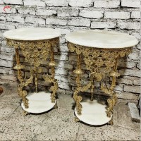 خرید آنلاین، میز خاطره ی پر کار برنزی در طرح پایه فرشته های بالدار و صفحه سنگی نشکن سفید با حاشیه های گل رز تاج دار با ضمانت، زیر قیمت بازار | هنرظریف