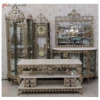خرید آنلاین، ست دکوراتیو چهار پارچه برنزی با طرح گل رز و میز تلویزیون مدل طاووس با ثبات رنگ و گارانتی، زیر قیمت بازار | هنرظریف